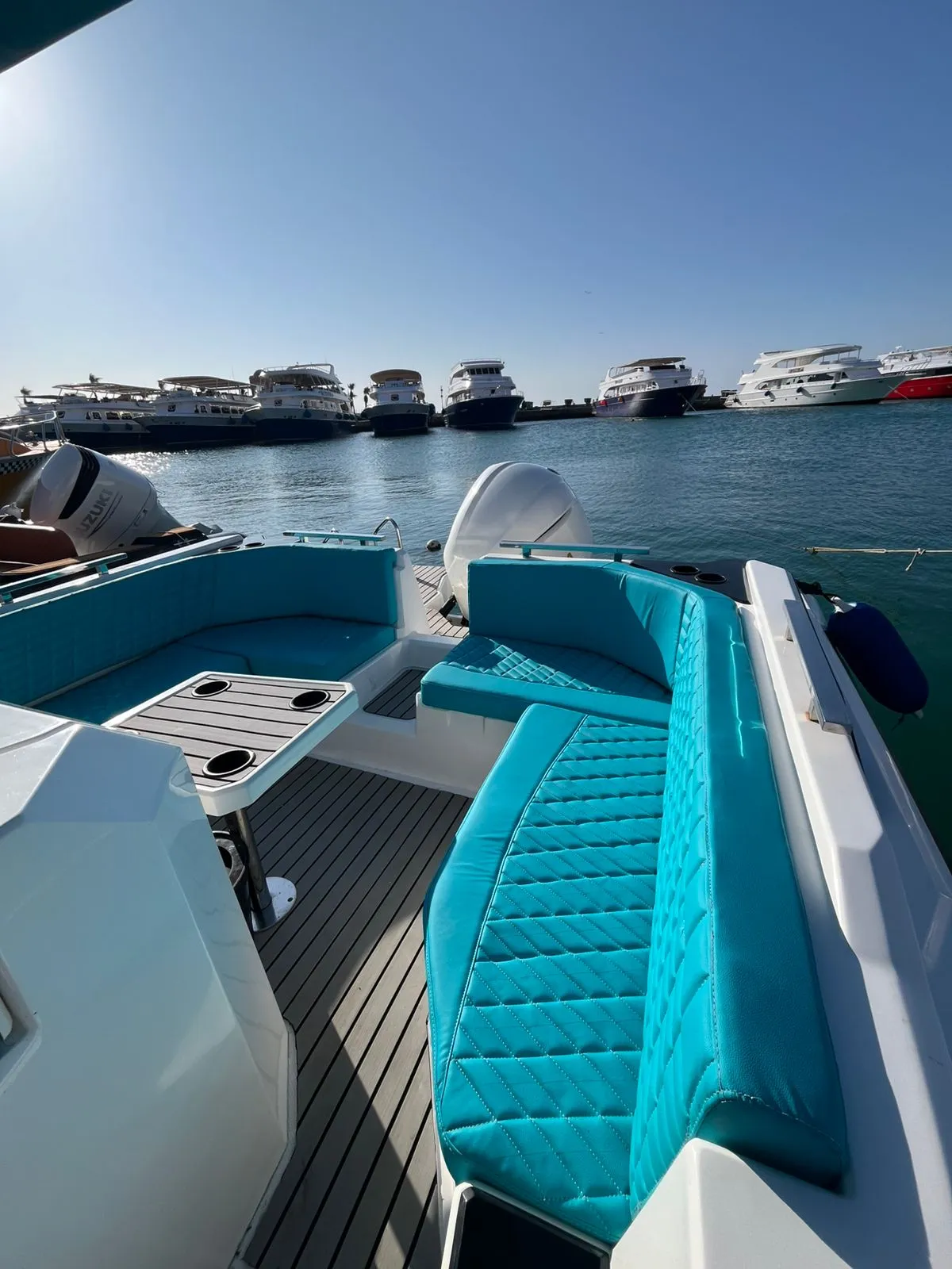 Private speedboat trip · 2/4